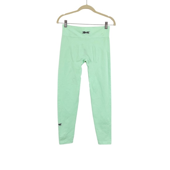 Reebok x Victoria Beckham Seamless Leggings Size Medium NWT - Picture 7 of 8